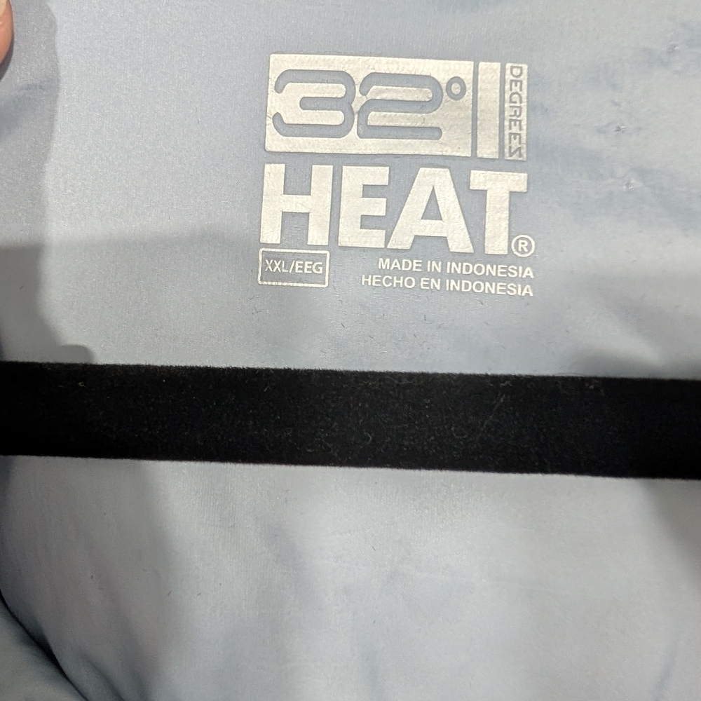 32 Degrees Heat Light Gray/Blue Puffer Jacket in Size XXL - Picture 10 of 15